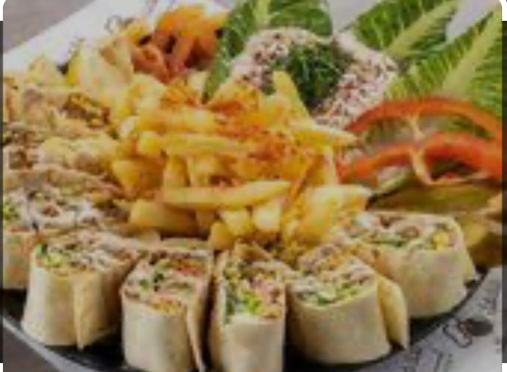 وجبة عربي فلافل مع بطاطا